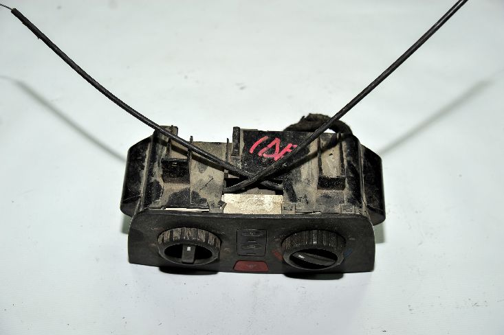 124 SPİDER ÇIKMA YEDEK PARÇA FİAT ÇIKMA YEDEK PARÇA   (58)İDEA KLİMA PANELİ